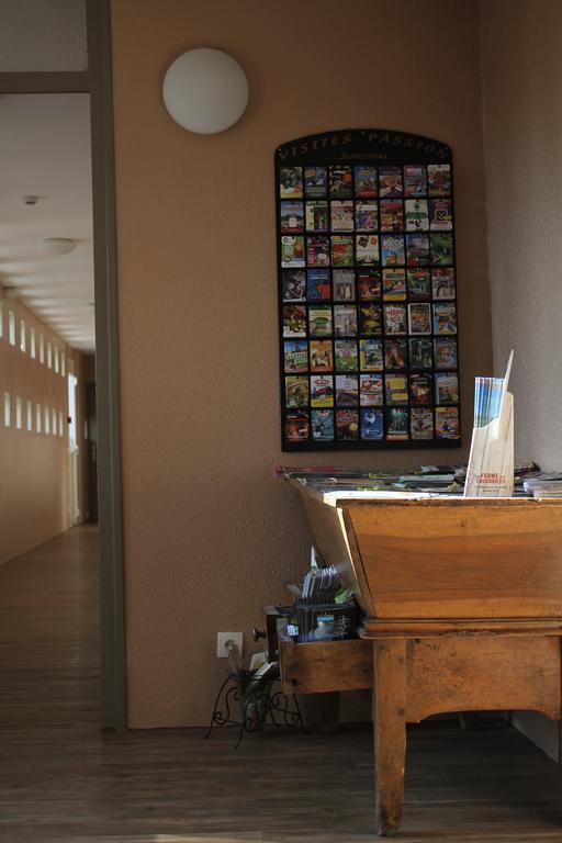 Logis Drom'Sud Hotel Donzère Εξωτερικό φωτογραφία